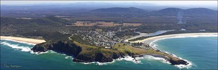 Crescent Head - NSW 2015 (PBH4 00 19471)